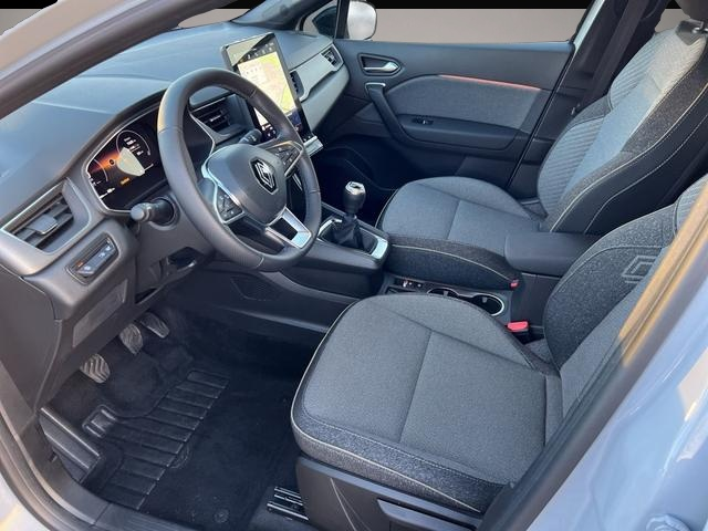 Renault Captur (06/2025, Benzin)