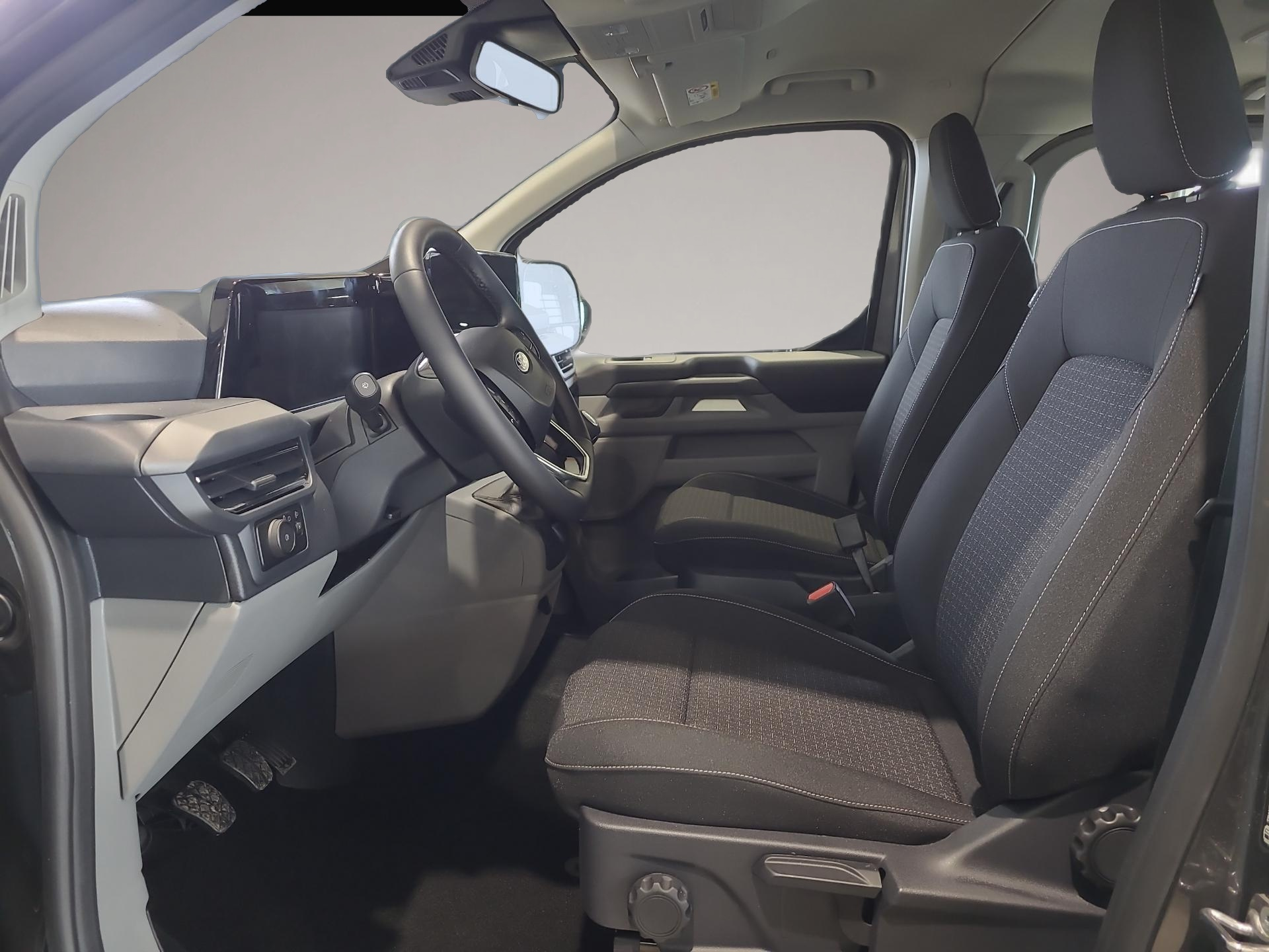 Ford Tourneo Custom (03/2025, Diesel)