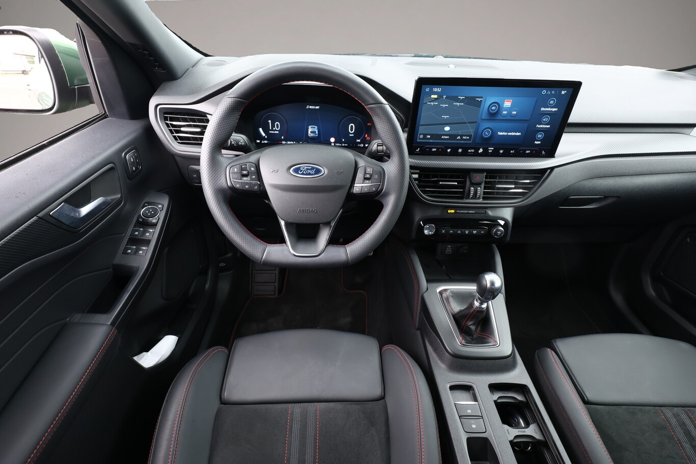 Ford Kuga (07/2024, Benzin)