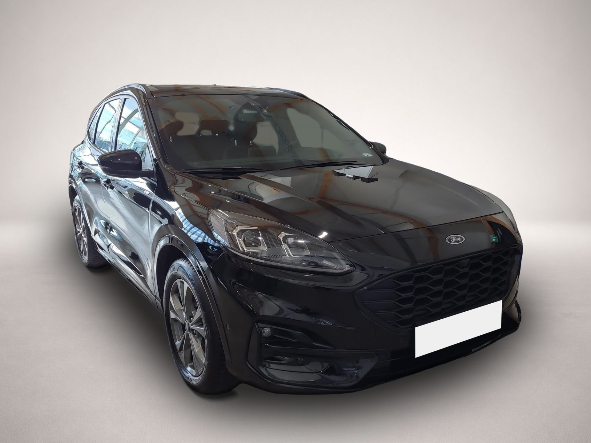 Ford Kuga (11/2023, Benzin)
