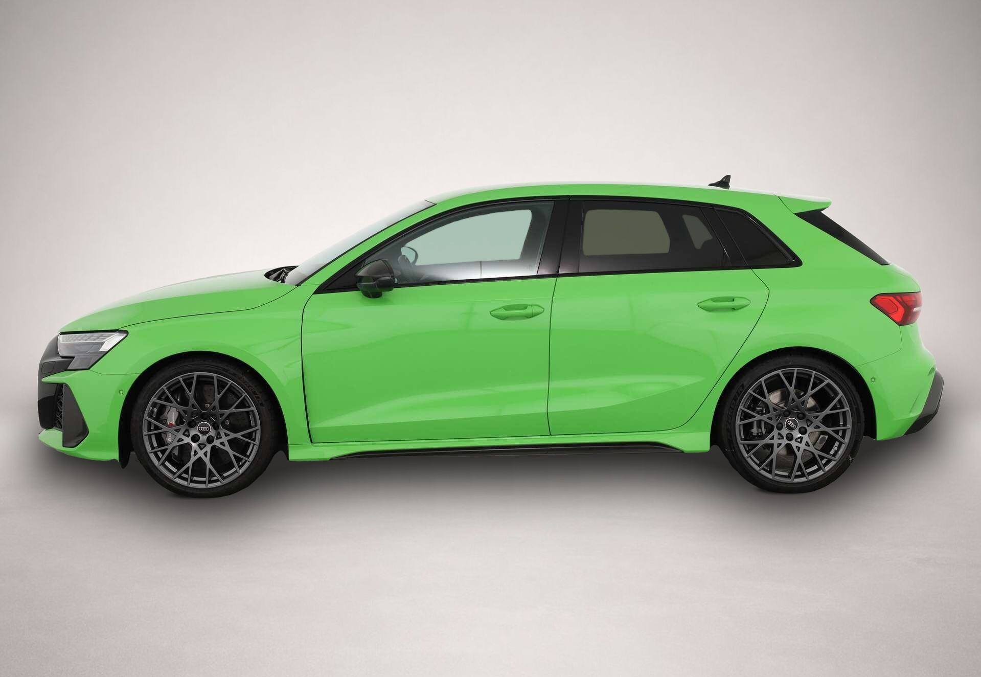 Audi quattro (11/2024, Benzin)