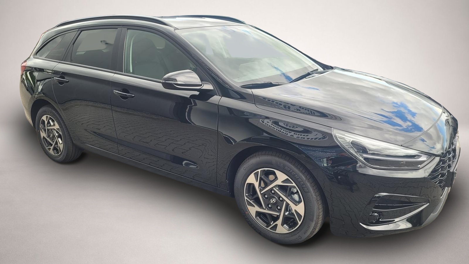 Hyundai i30 (04/2026, Benzin)