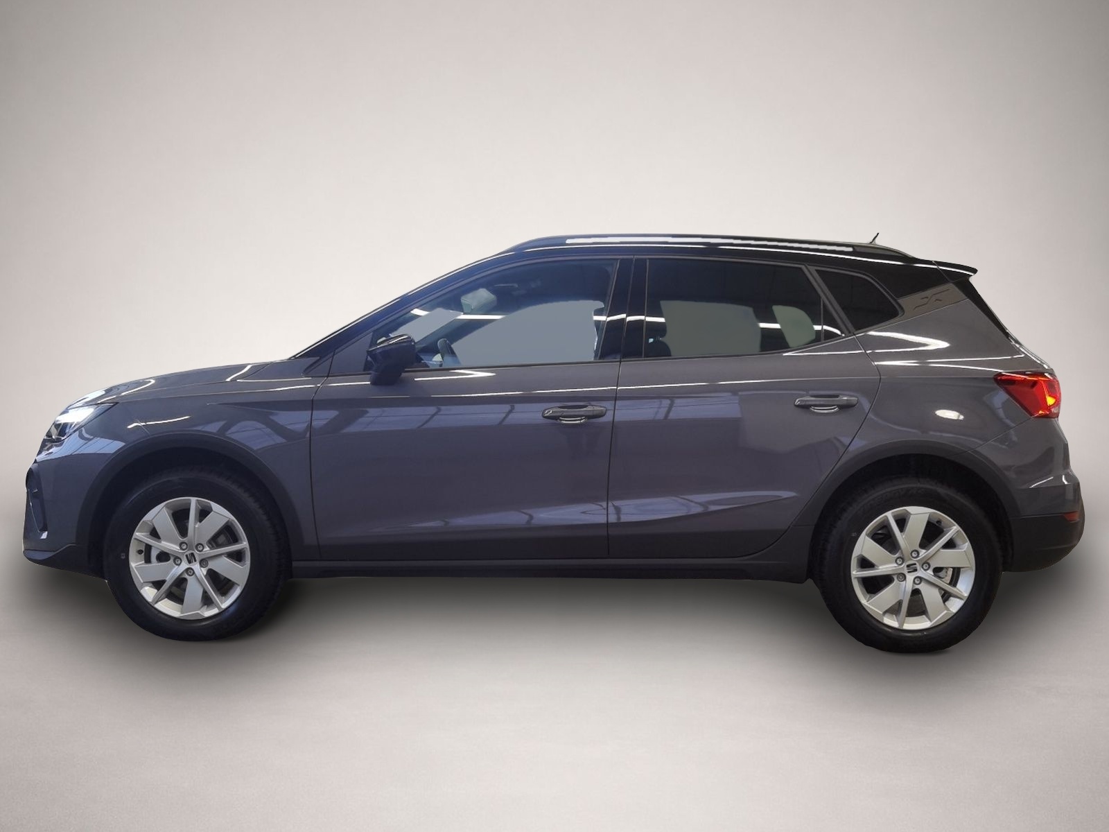 Seat Arona (06/2026, Benzin)