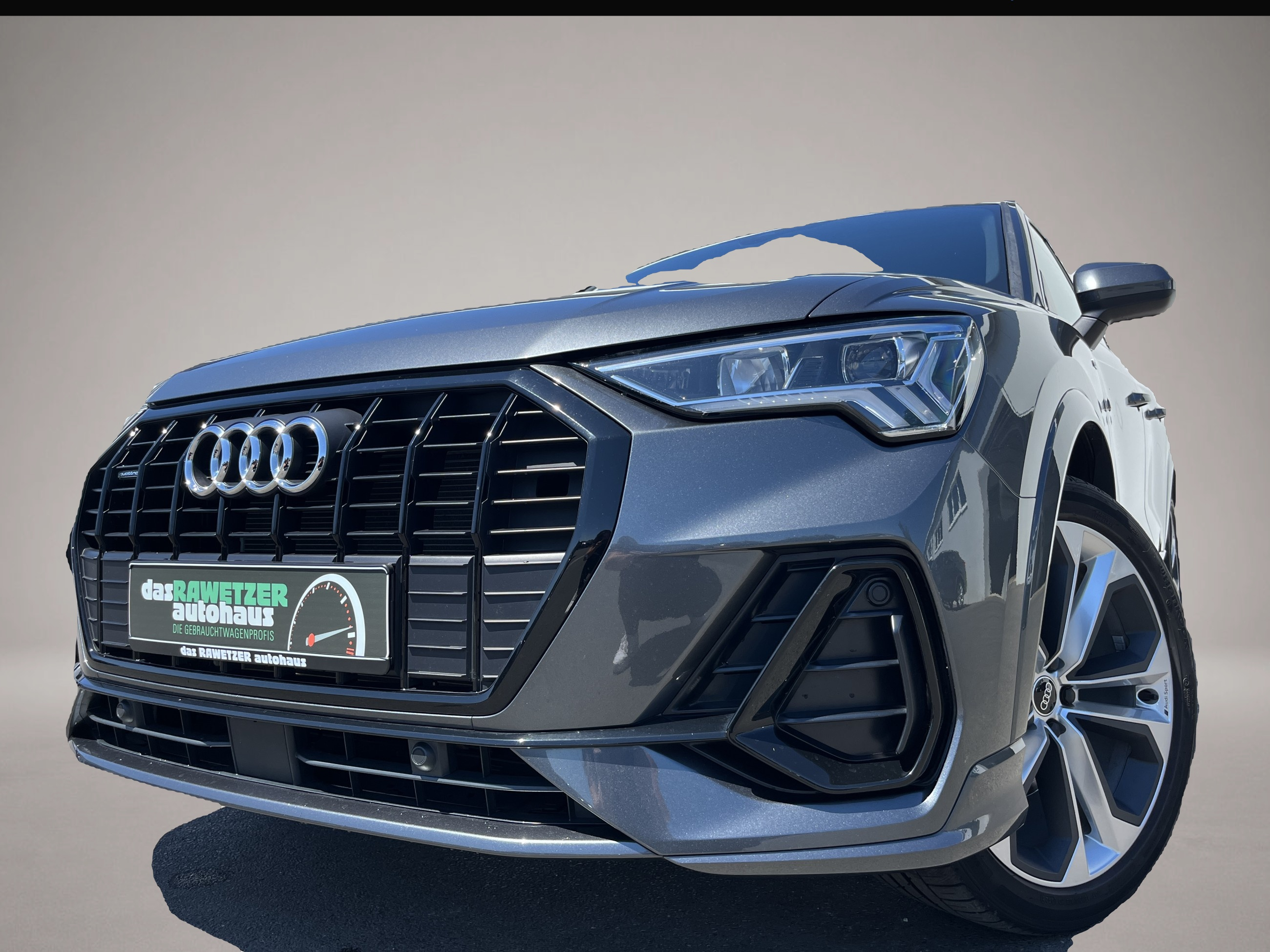 Audi quattro (02/2022, )