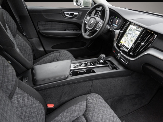 Volvo XC60 (12/2023, Diesel)