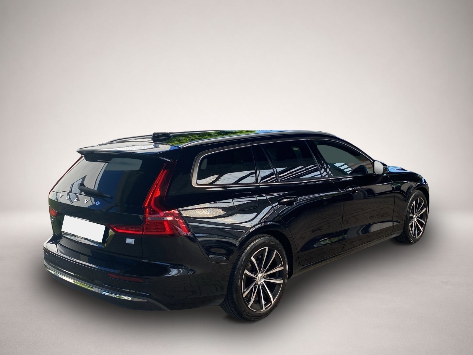 Volvo V60 (05/2023, )