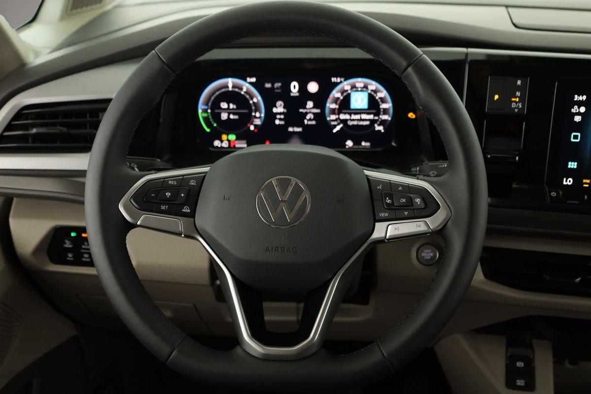Volkswagen T7 Multivan (02/2026, Hybrid (Benzin/Elektro))