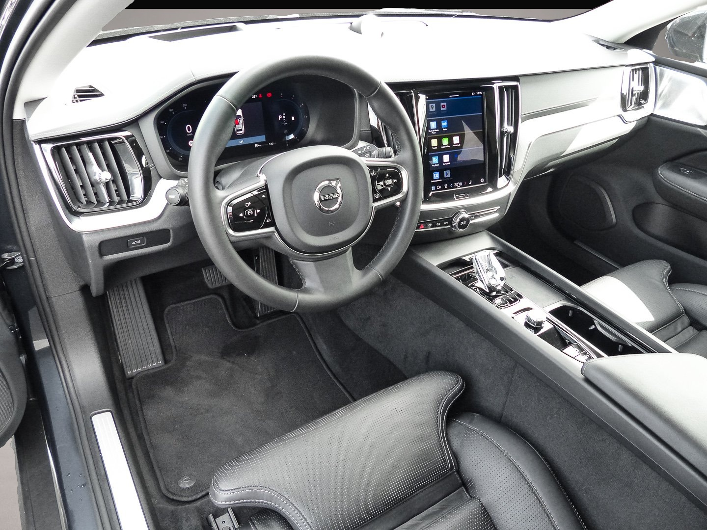 Volvo V60 Cross Country (02/2024, )