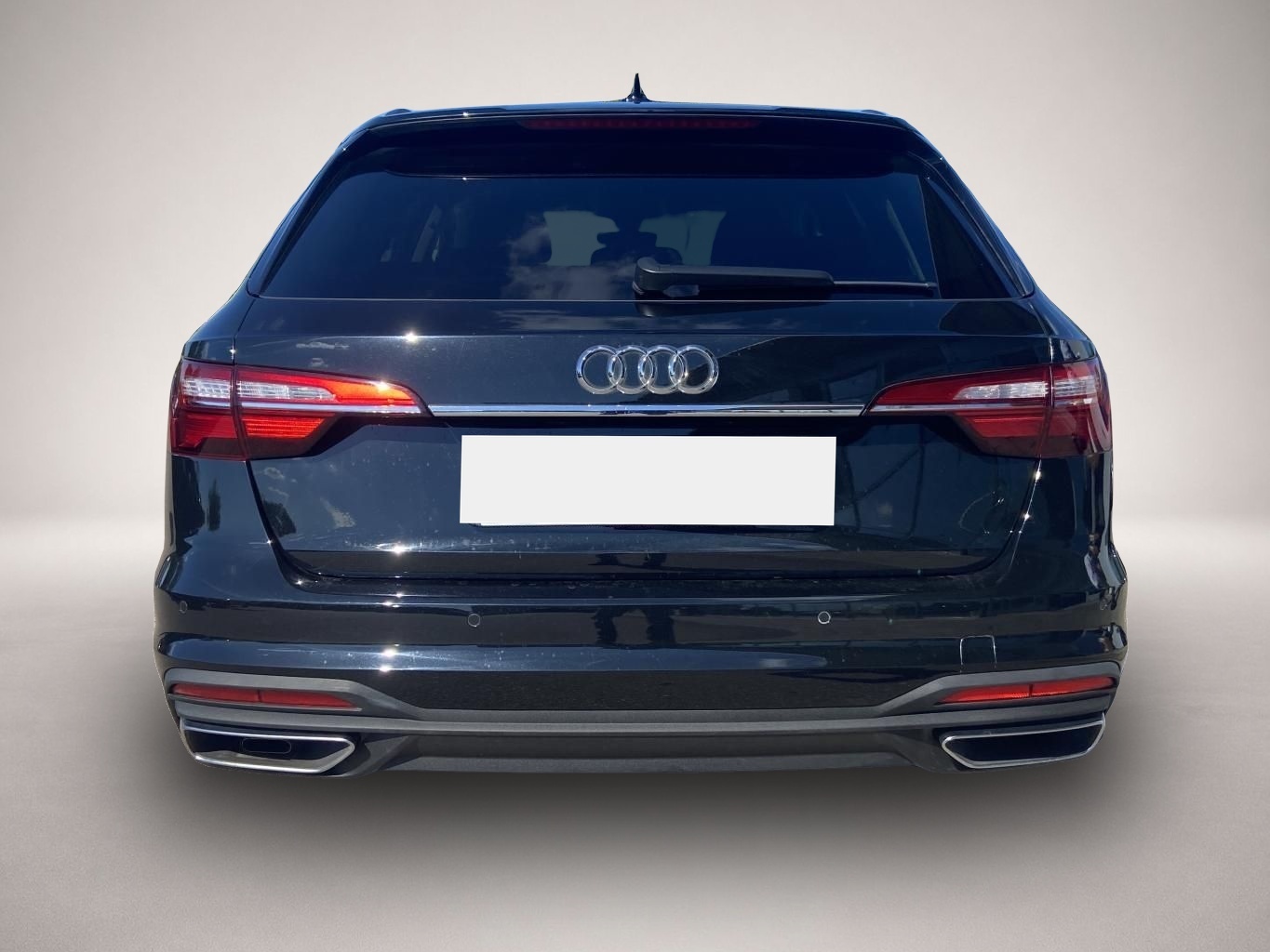 Audi A4 (08/2022, )