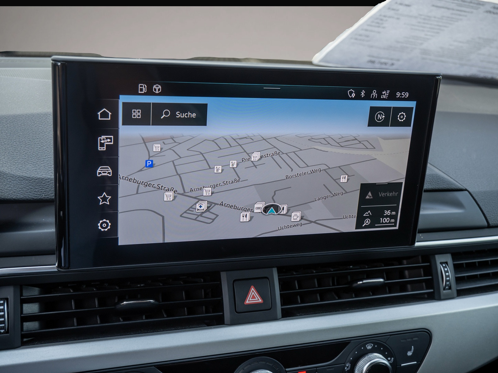 Audi A4 (02/2022, Benzin)