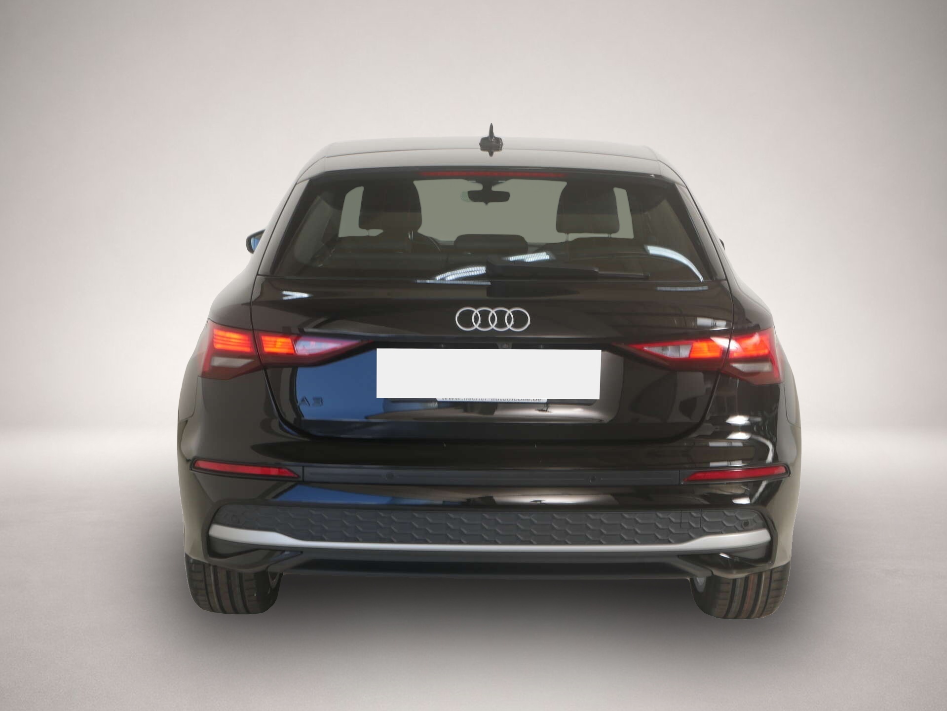 Audi A3 (08/2025, Benzin)