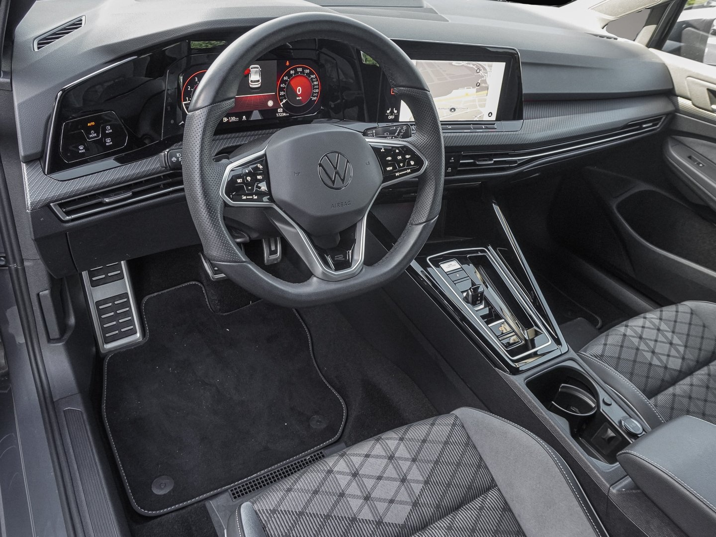 Volkswagen Golf (04/2024, )
