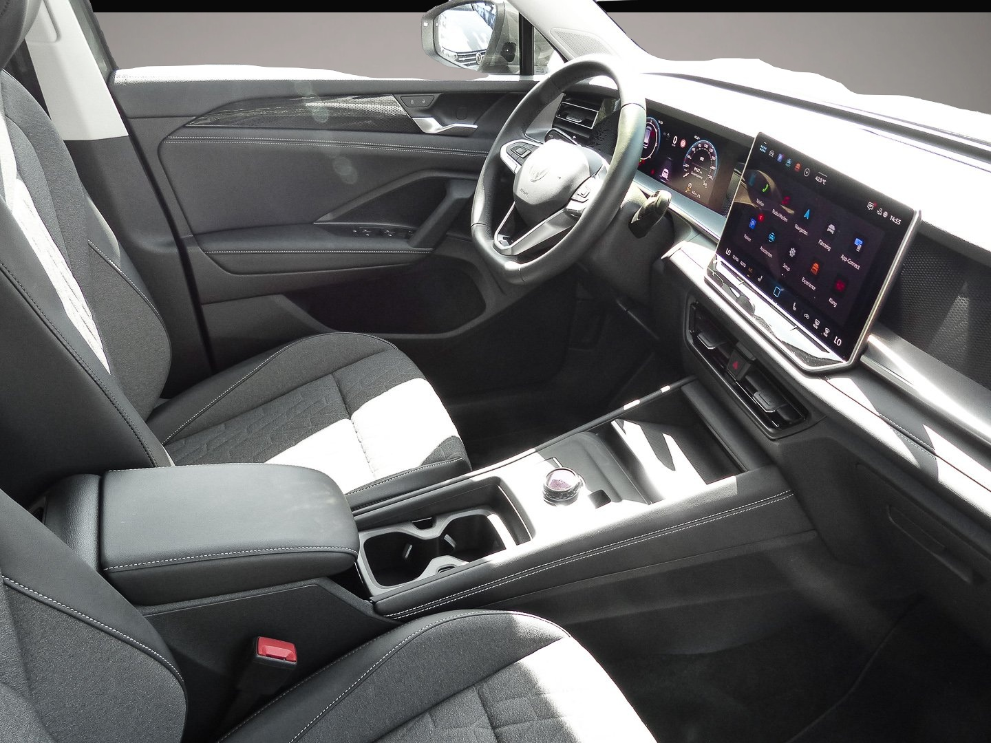 Volkswagen Tayron (06/2025, )