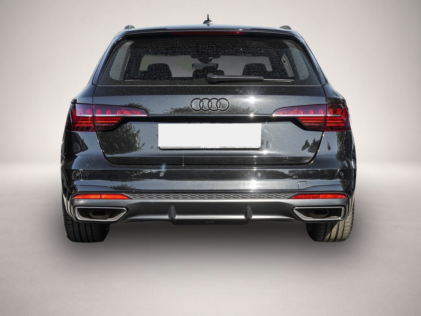 Audi A4 (04/2023, Benzin)