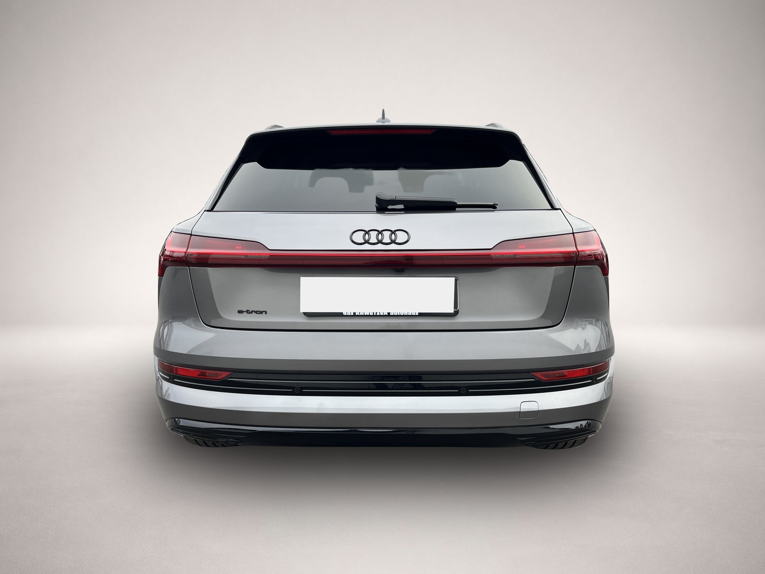 Audi e-tron (06/2022, ELECTRIC)