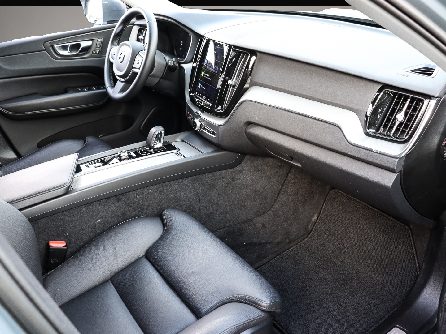 Volvo XC60 (01/2023, Diesel)