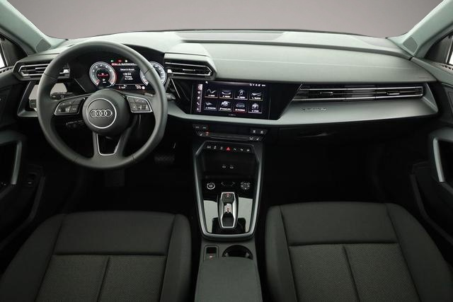 Audi A3 (06/2026, Benzin)
