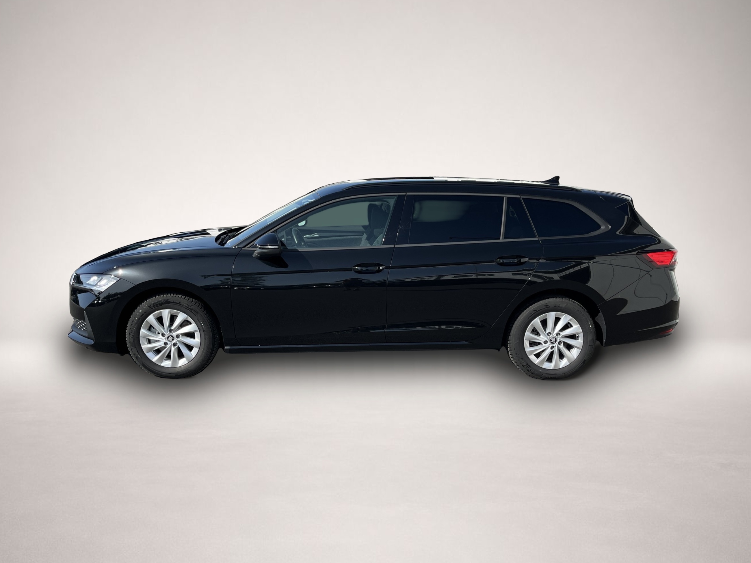 Skoda Superb (09/2025, Diesel)
