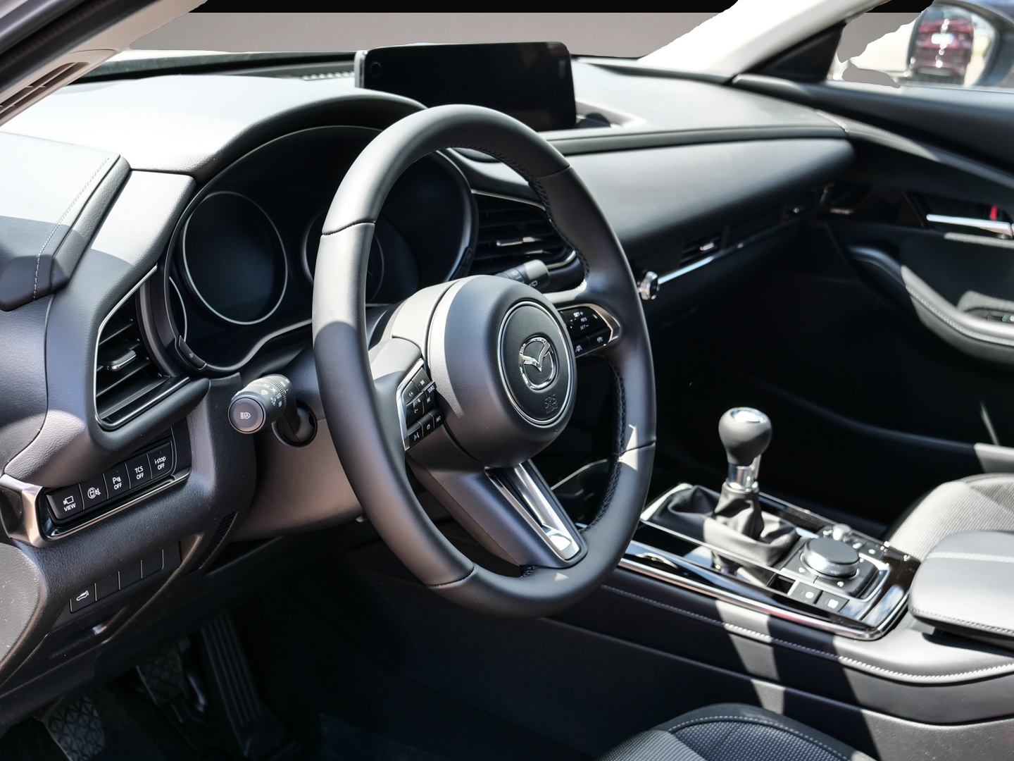 Mazda CX-30, image 3 of 6