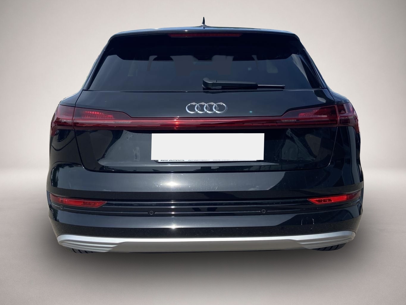Audi e-tron (03/2023, ELECTRIC)