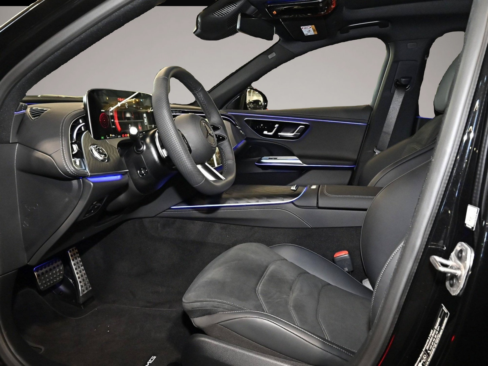 Mercedes-Benz E 220 (12/2025, Diesel)