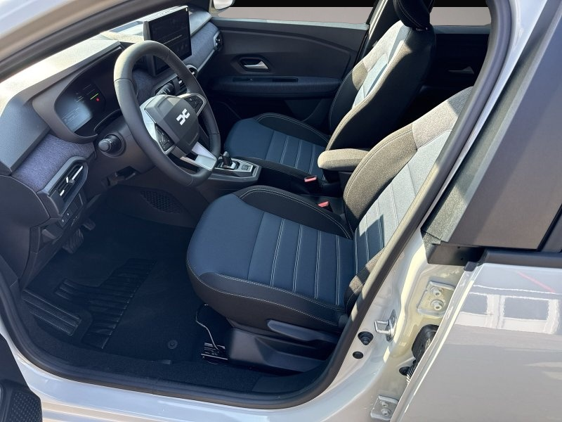 Dacia Jogger (02/2026, Hybrid (Benzin/Elektro))