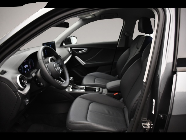 Audi Q2 (07/2025, Benzin)