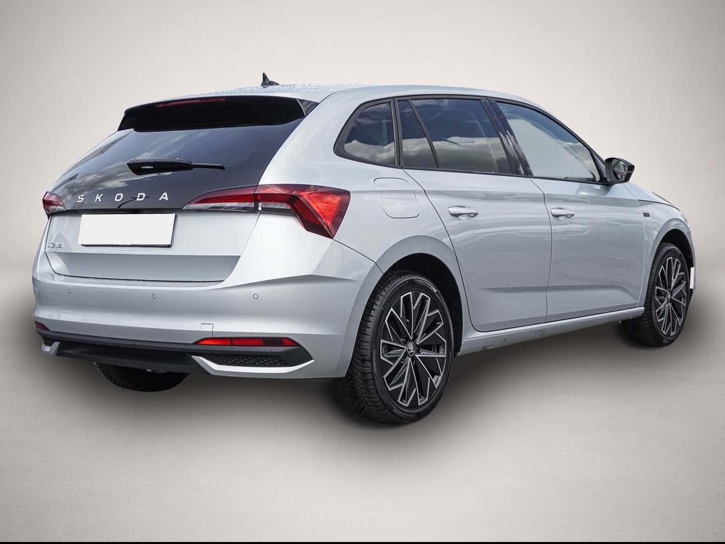 Skoda Scala (10/2025, Benzin)