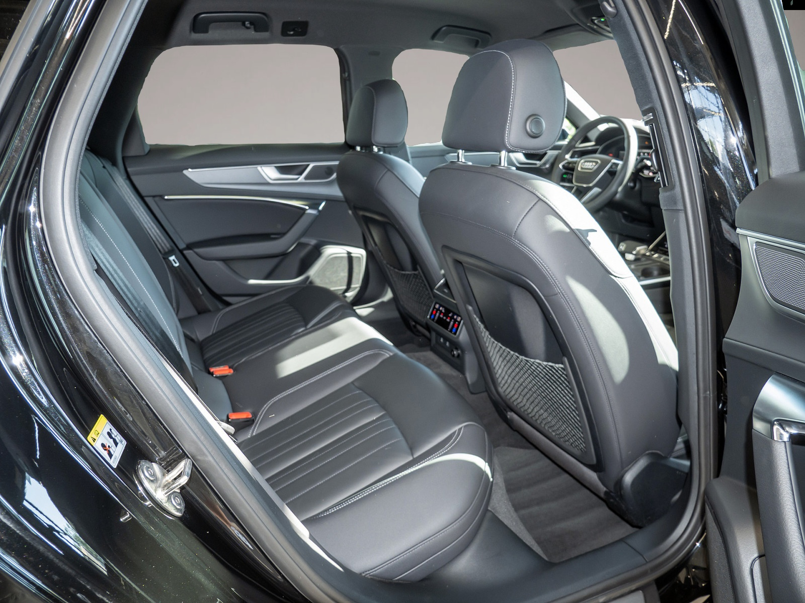 Audi A6 (11/2025, Diesel)