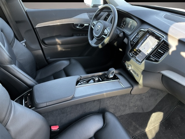 Volvo XC90 (12/2021, Hybrid (Benzin/Elektro))