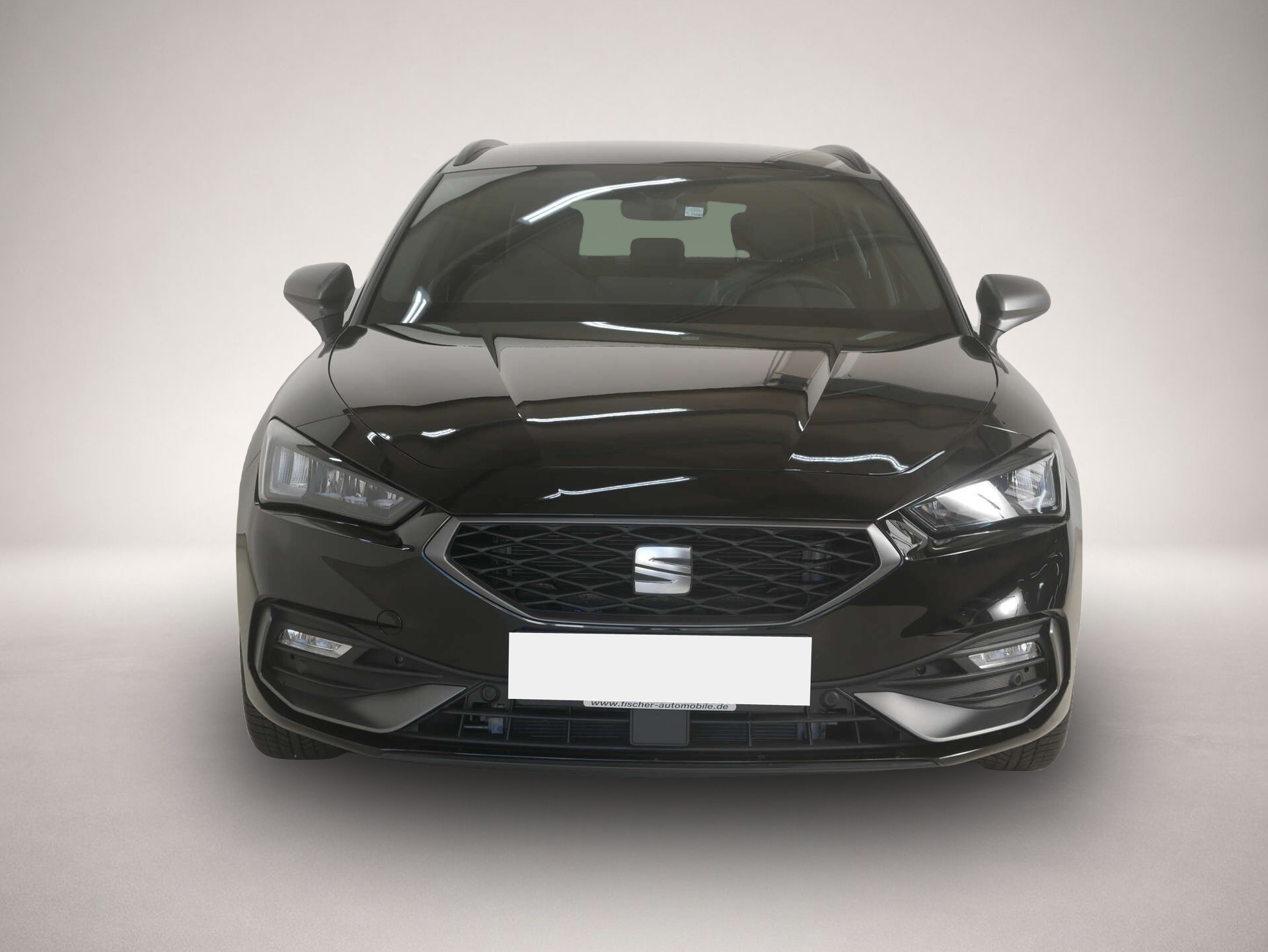 Seat Leon (06/2025, Benzin)