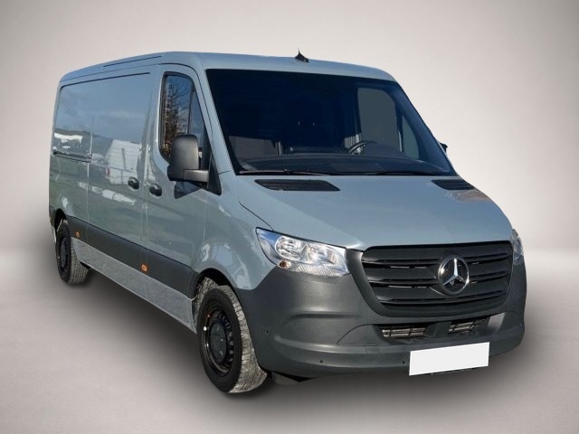 Mercedes-Benz Other (12/2023, Diesel)