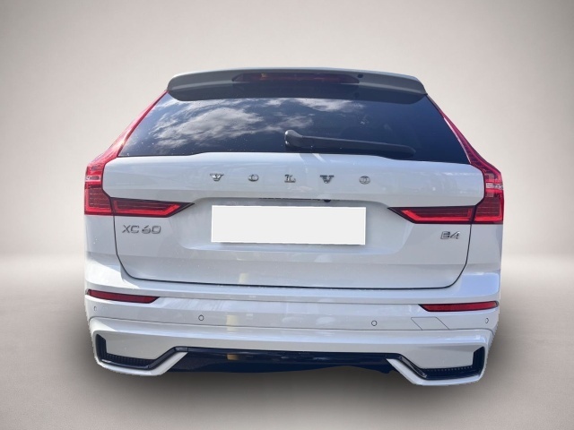 Volvo XC60 (07/2023, Benzin)