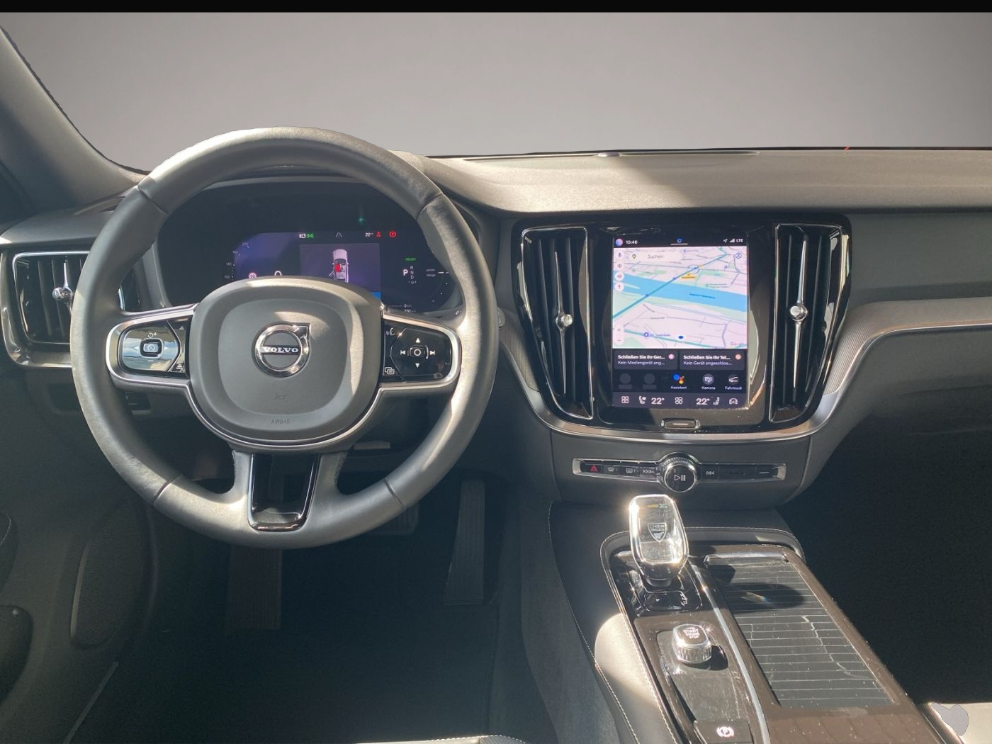 Volvo V60 (04/2023, )