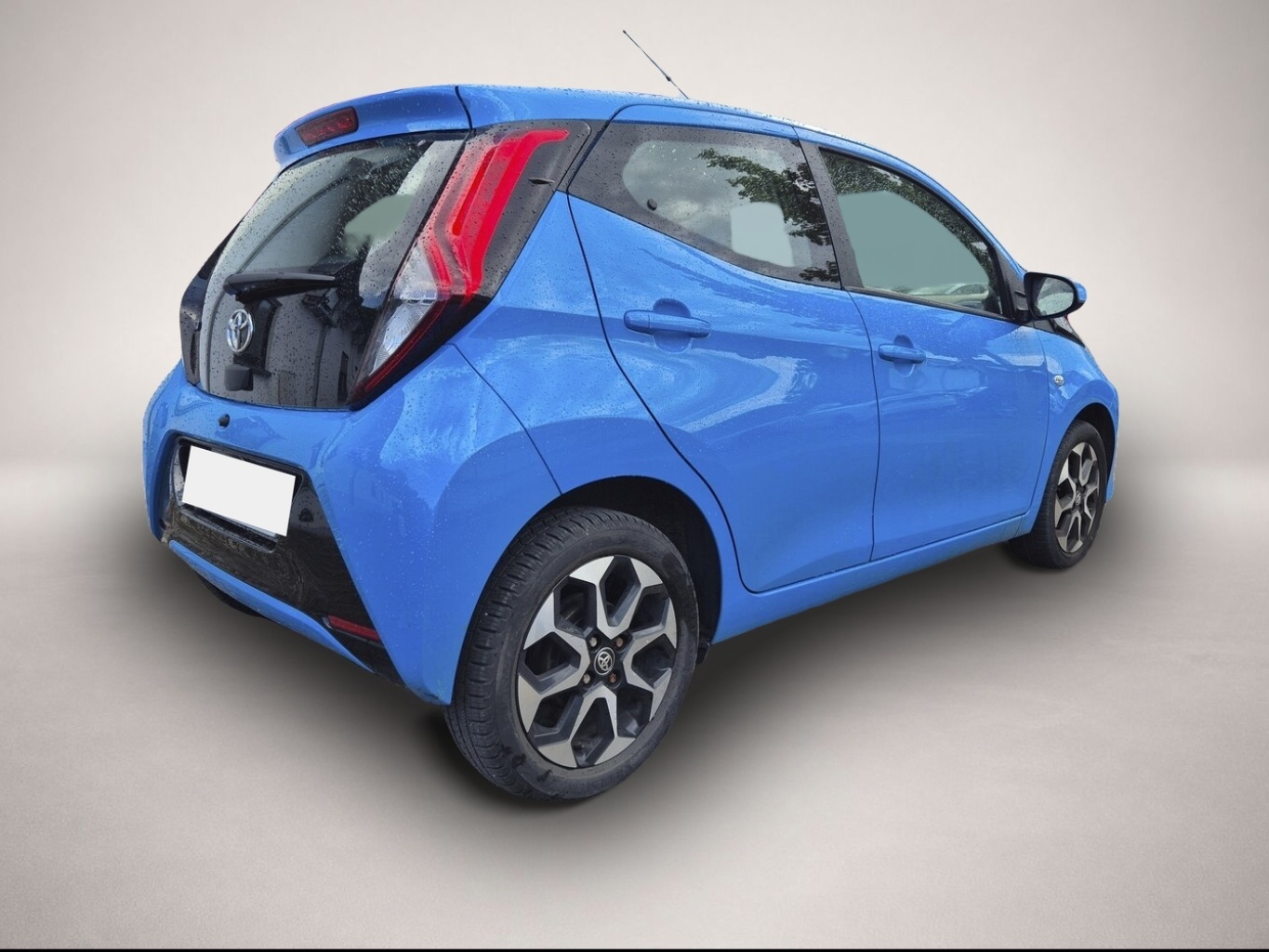 Toyota Aygo (X) (04/2019, )