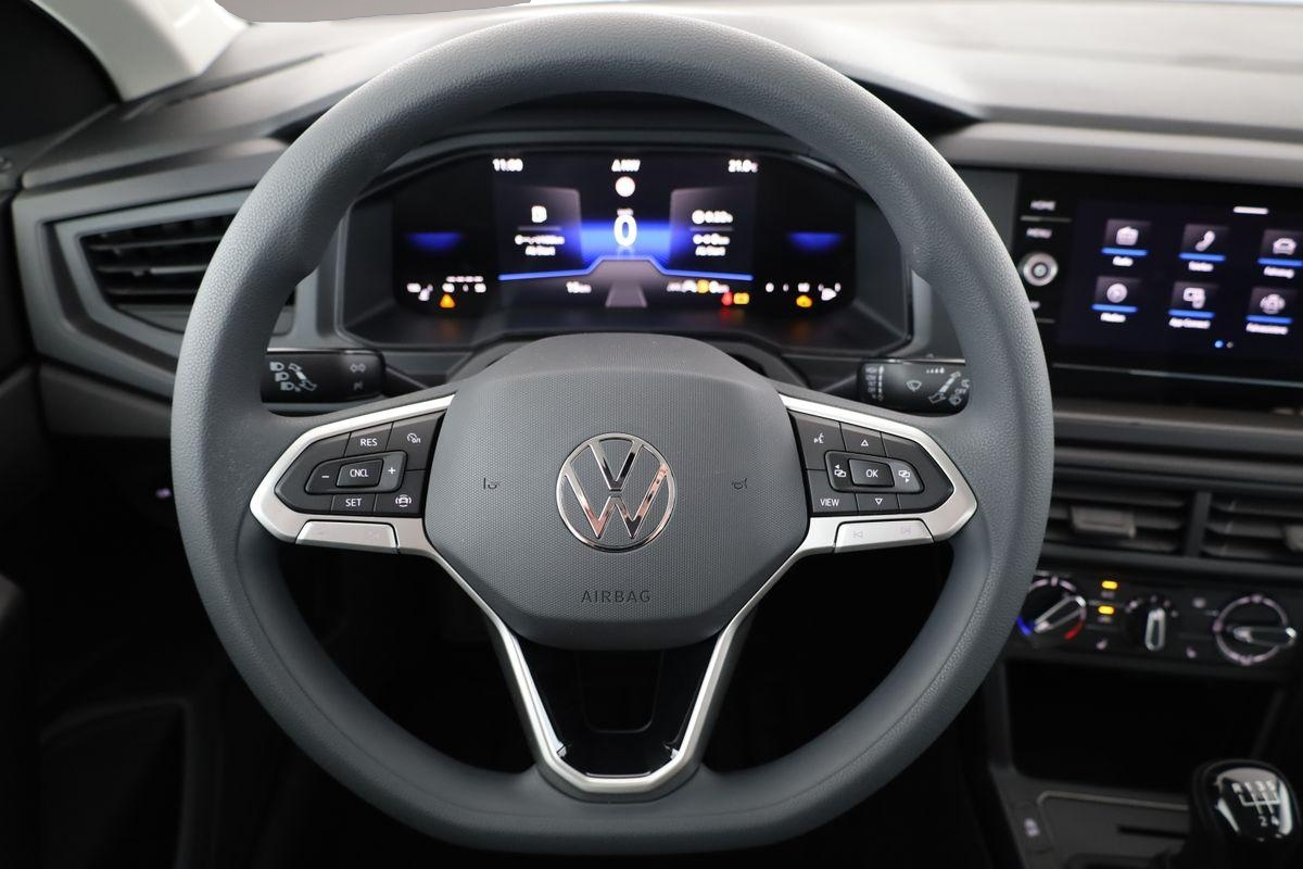 Volkswagen Polo (, Benzin)
