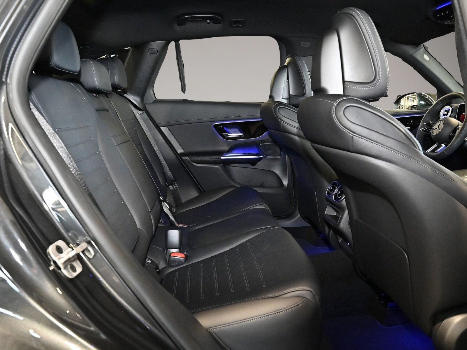 Mercedes-Benz GLC 220 (12/2025, Diesel)