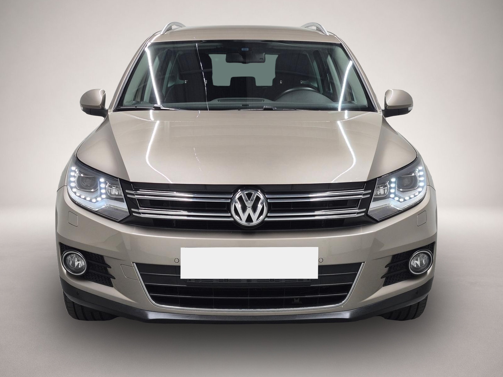 Volkswagen Tiguan (07/2014, Benzin)