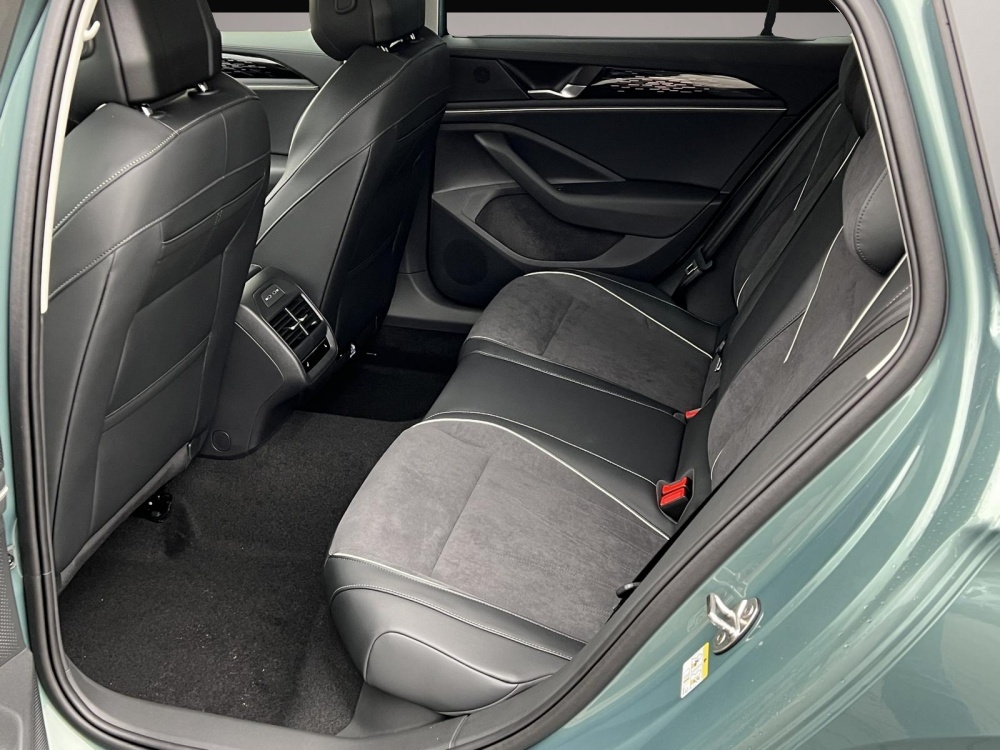 Volkswagen Passat Variant, Bild 6 von 6