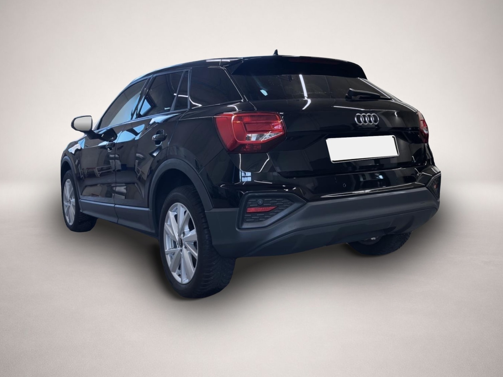 Audi Q2 (09/2022, Benzin)