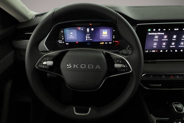 Skoda Octavia (06/2026, Benzin)