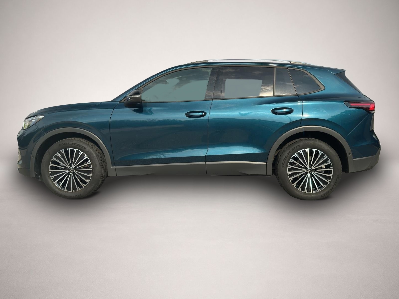 Volkswagen Tiguan (12/2025, Benzin)