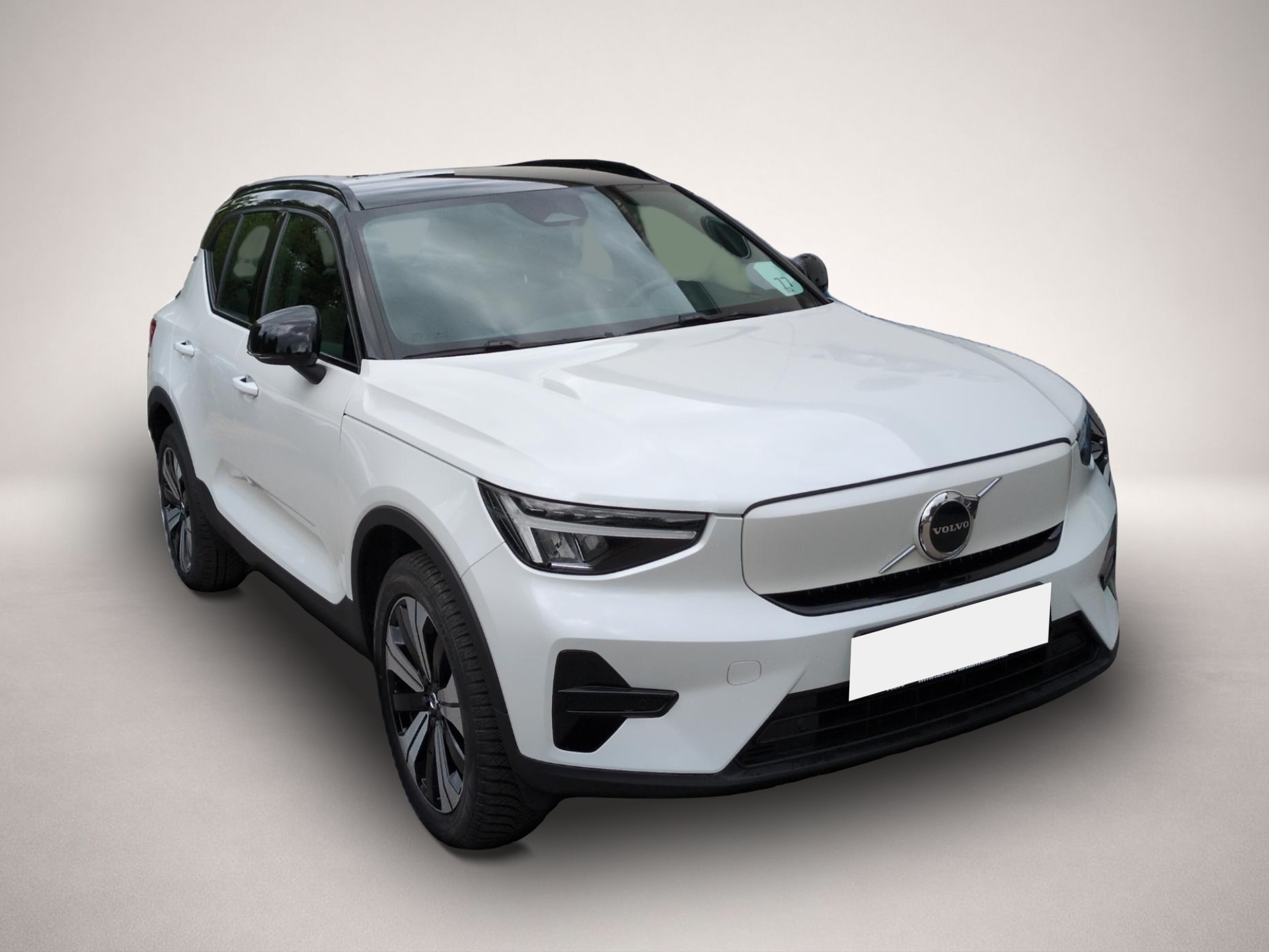 Volvo XC40 (10/2022, ELECTRIC)