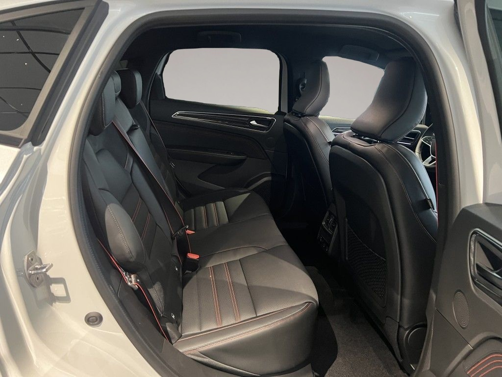 Renault Arkana (09/2023, Benzin)