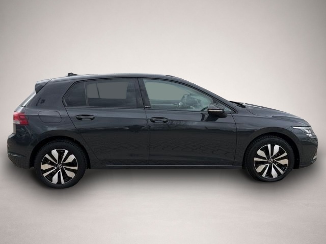 Volkswagen Golf (03/2024, Benzin)