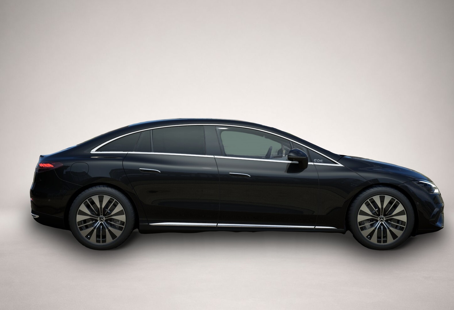 Mercedes-Benz EQE (05/2022, ELECTRIC)