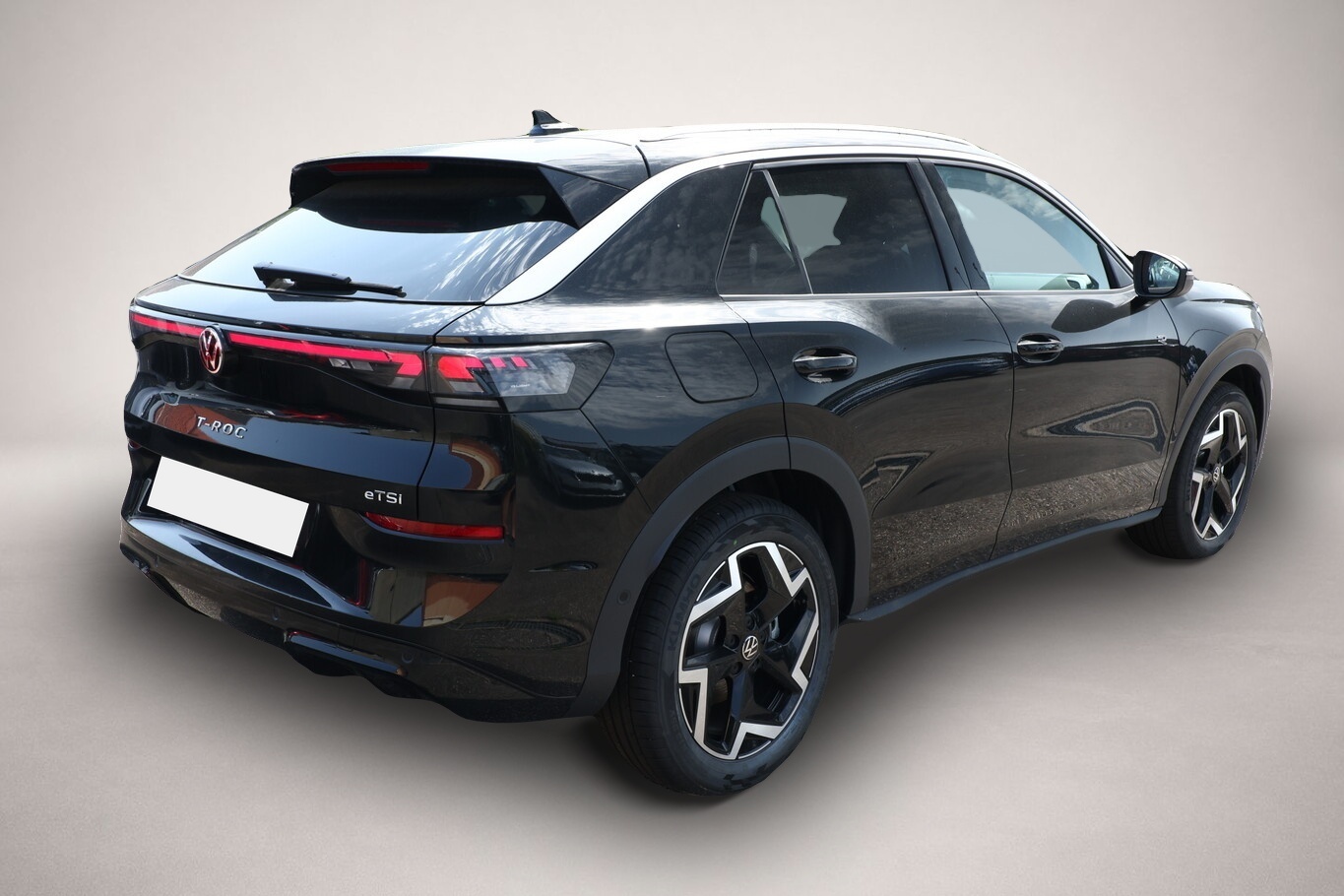 Volkswagen T-Roc (07/2026, Benzin)