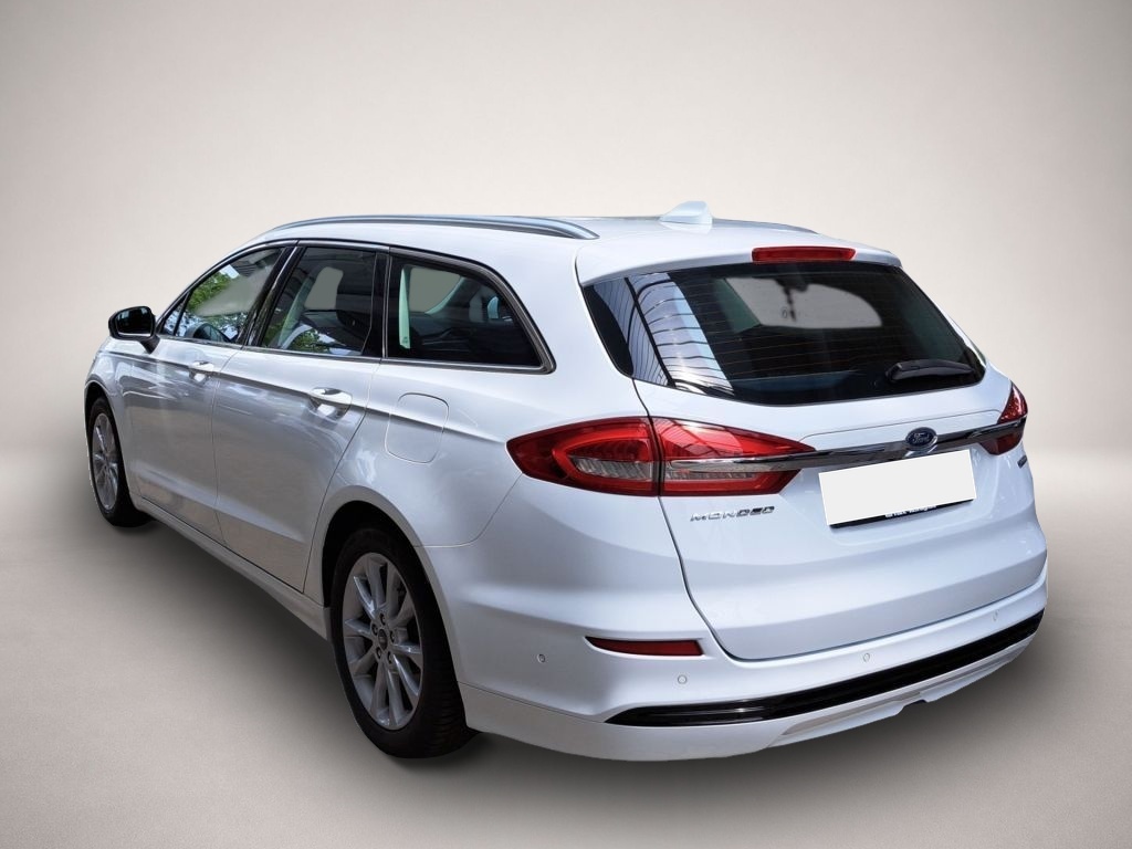 Ford Mondeo (09/2022, )