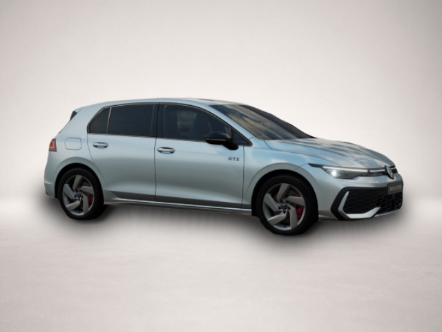 Volkswagen Golf (11/2025, Hybrid (Benzin/Elektro))
