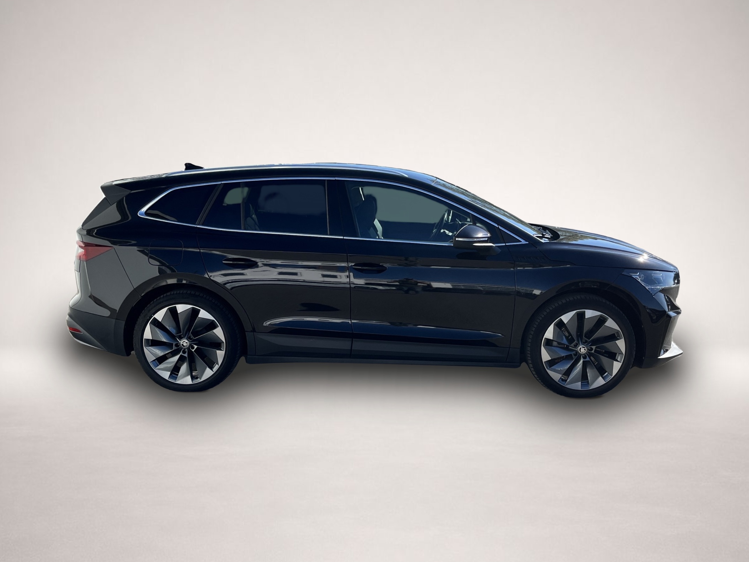 Skoda Enyaq (09/2021, ELECTRIC)